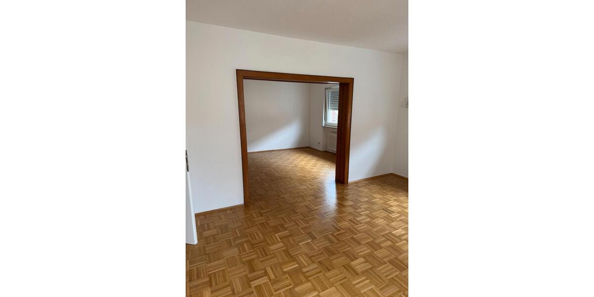 Etagenwohnung Bad Brückenau - 3 Zimmer, 77 m&sup2;, 550&euro; | Angebot:26489910