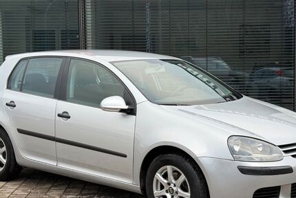 VW Golf 122.000 km 3.900 € Murrhardt 71540