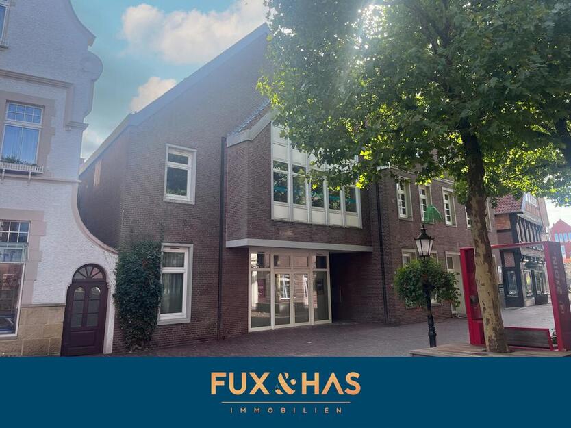 Mitten im Geschehen: renovierte 3-Zimmer-Dachgeschosswohnung in der Fußgängerzone! zimmer