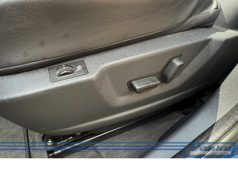 Peugeot 5008 Allure*HU-D*Pano*R-Cam*LED-T*Video*SHZ* 119.822 km 10.990 € Berlin 13187