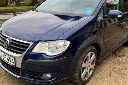 VW Touran 286.412 km 5.499 &euro; Schaalby 24882