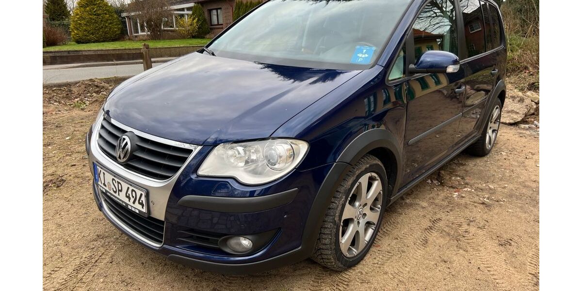 VW Touran 286.412 km 5.499 &euro; Schaalby 24882