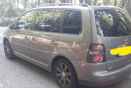 VW Touran 241.000 km 4.800 € Ginsheim-Gustavsburg 65462