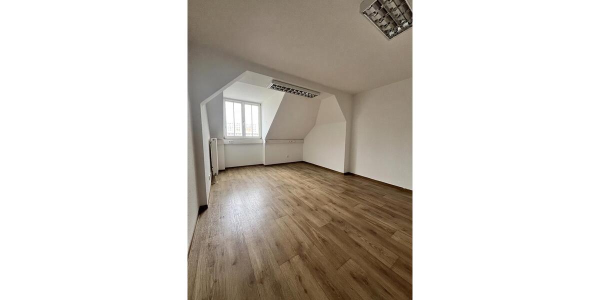 Gewerbeobjekt Zwickau - 610&euro; | Angebot:26145481