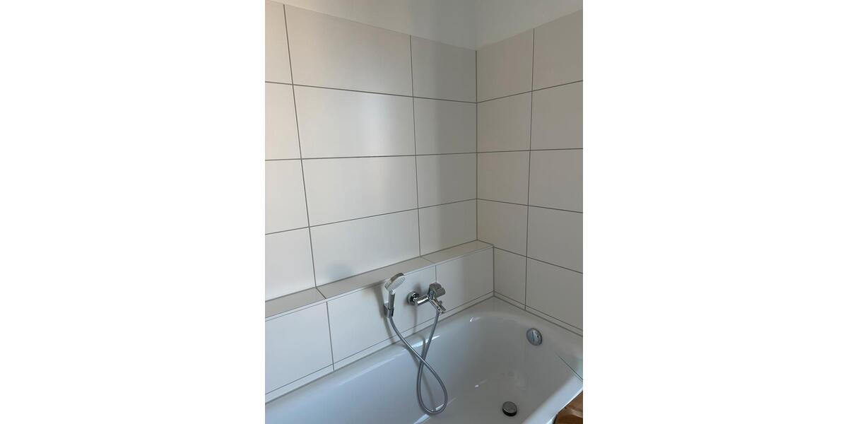 Einfamilienhaus Pforzheim Nordstadt - 2 Zimmer, 83 m&sup2;, 1.550&euro; | Angebot:25804691