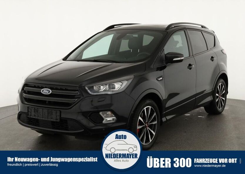 Ford Kuga 36.200 km 18.995 € Neukirchen 94362