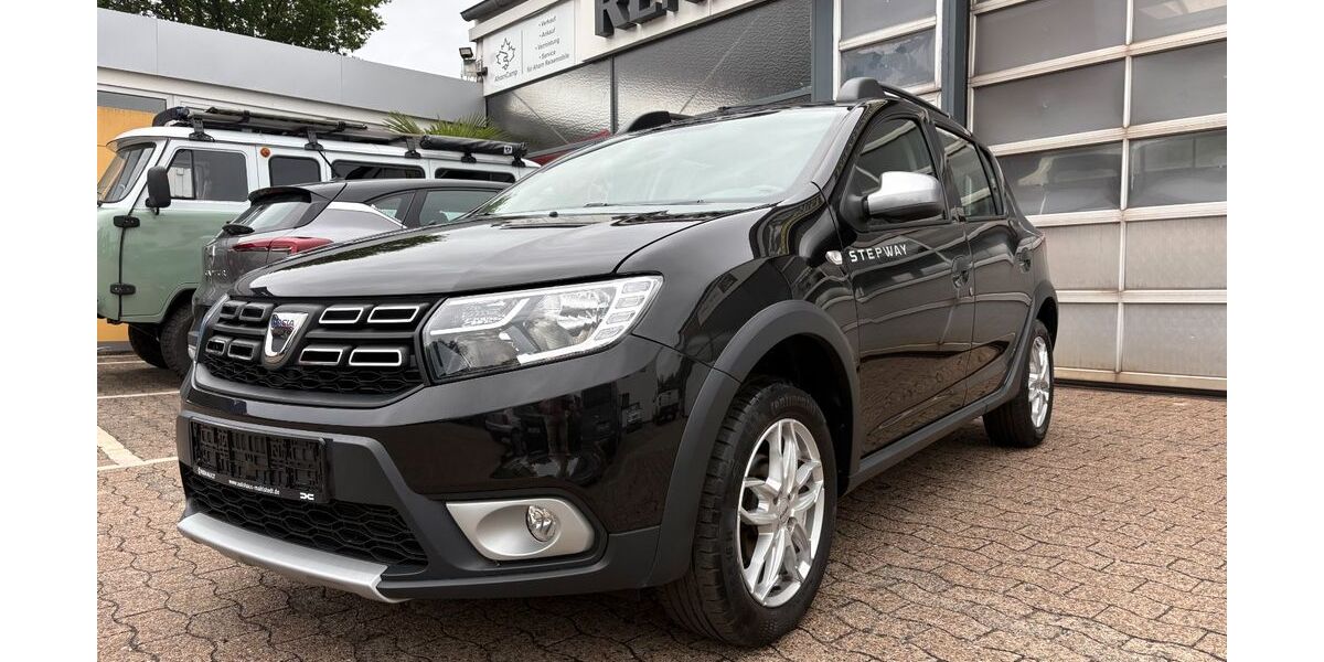 Dacia Sandero 59.000 km 9.999 &euro; Liebenau 31618