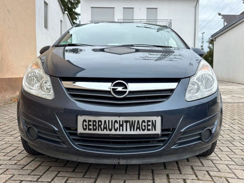 Opel Corsa 129.600 km 2.899 € Eichstetten 79356