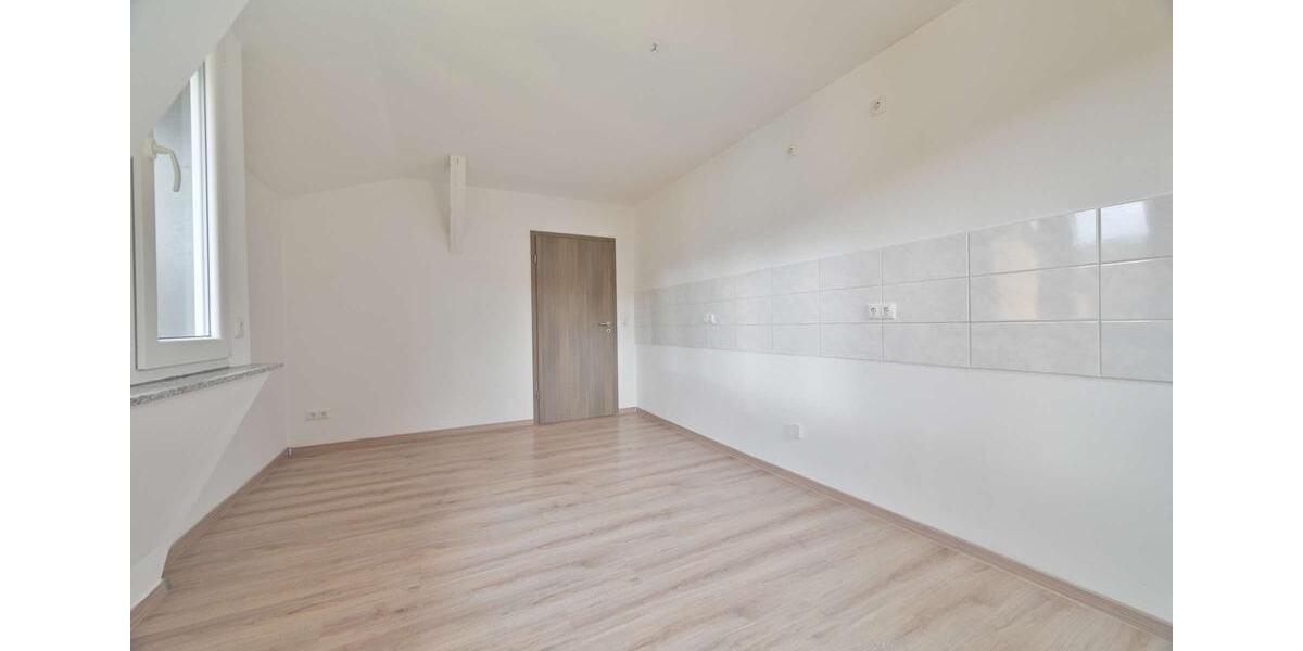 Etagenwohnung Burkhardtsdorf - 3 Zimmer, 68 m&sup2;, 339&euro; | Angebot:24689819