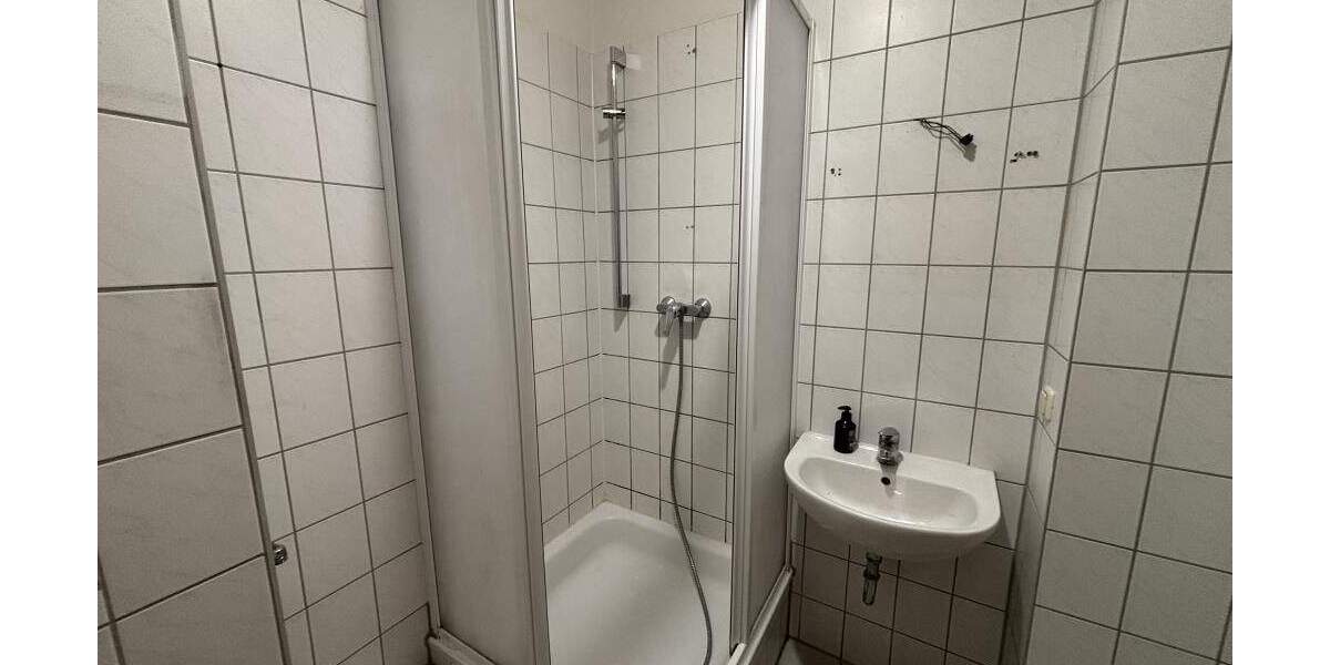 Etagenwohnung Erfurt Krämpfervorstadt - 4 Zimmer, 89 m&sup2;, 667&euro; | Angebot:25631766