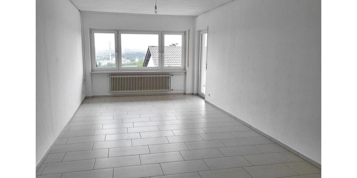 Reihenhaus Neckarwestheim - 4.5 Zimmer, 130 m&sup2;, 1.300&euro; | Angebot:26533669