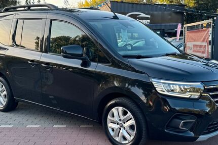 Renault Kangoo 159.376 km 12.990 &euro; BERLIN 13127