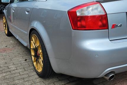 Audi S4 173.000 km 9.600 &euro; Bollingstedt 24855