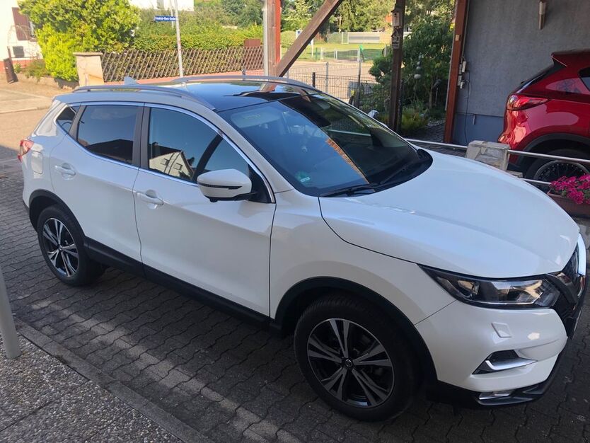 Nissan Qashqai 60.000 km 14.900 € Dudenhofen 67373