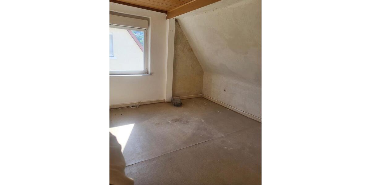 Etagenwohnung Heppenheim (Bergstraße) - 5 Zimmer, 120 m&sup2;, 310.000&euro; | Angebot:26940627