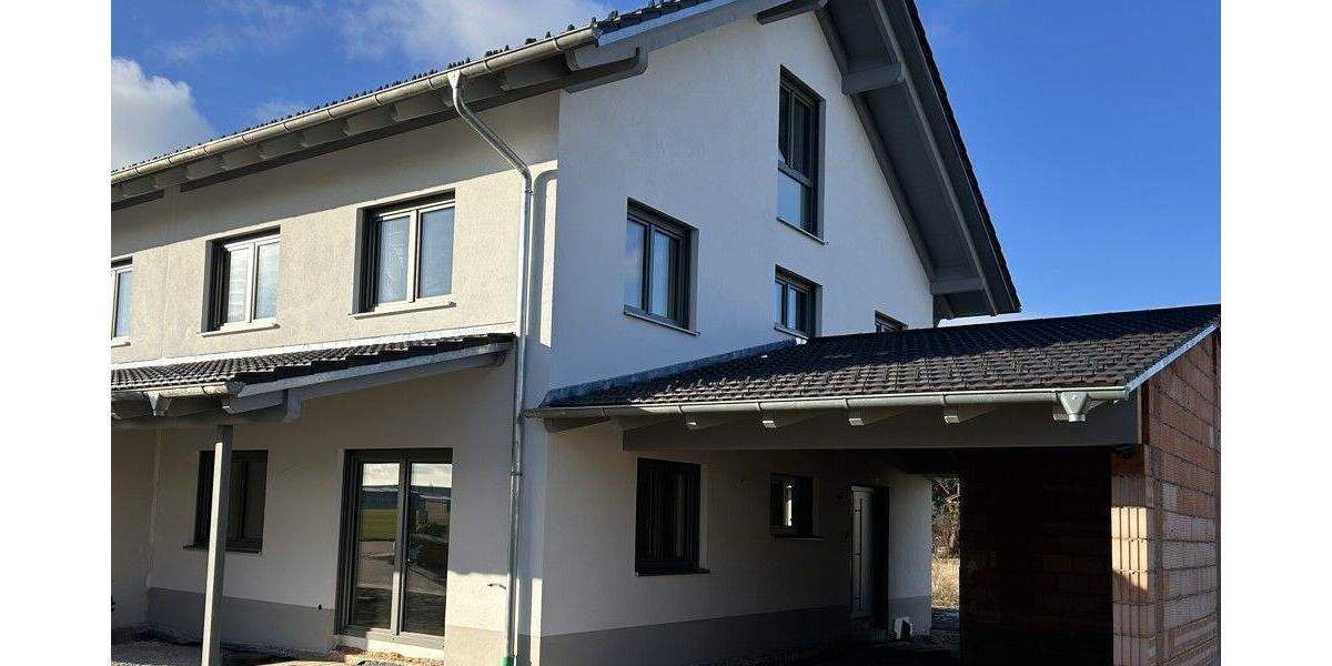 Doppelhaushälfte Ampfing - 5 Zimmer, 151 m&sup2;, 1.900&euro; | Angebot:25141496