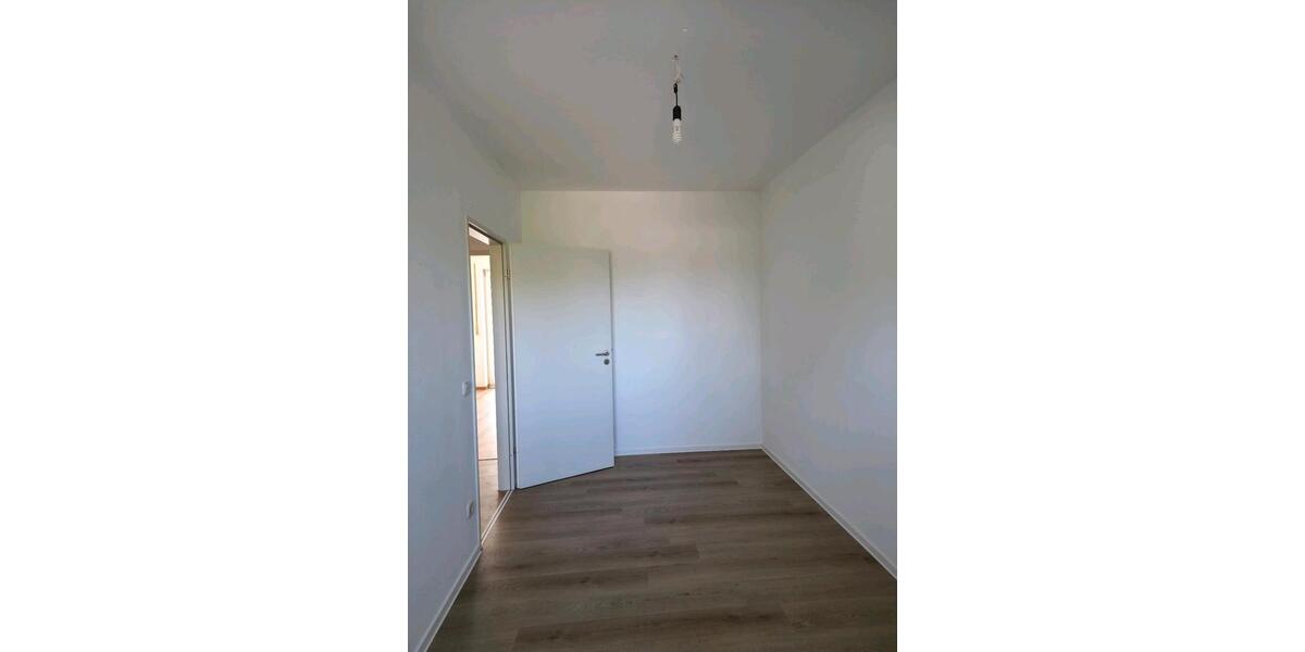Etagenwohnung Ingolstadt Münchener Straße - 3 Zimmer, 79 m&sup2;, 265.000&euro; | Angebot:27132382