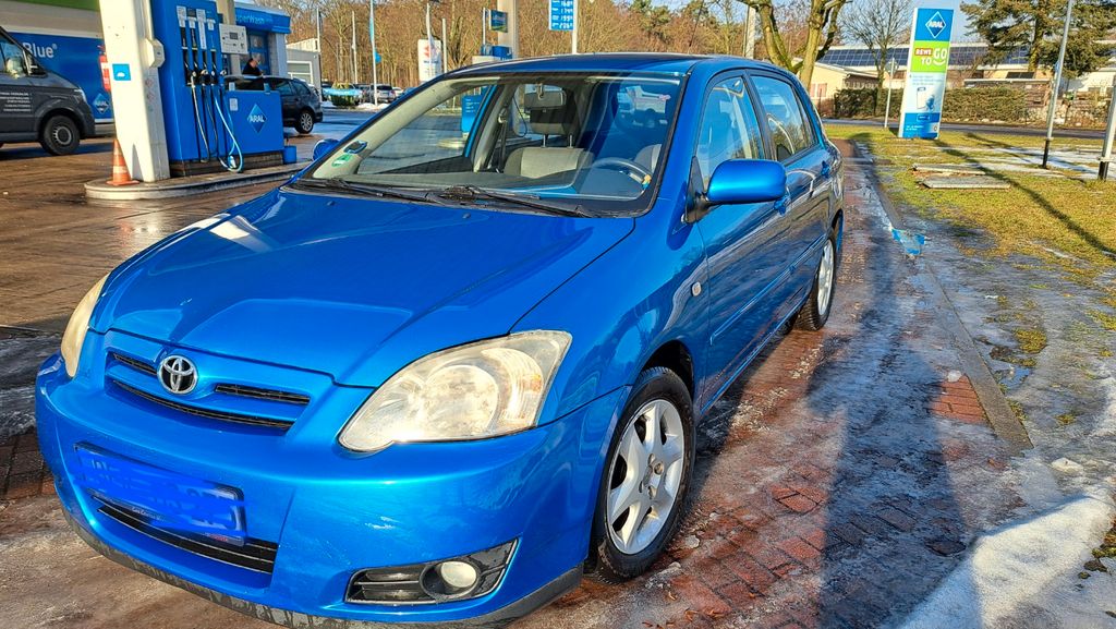 Toyota Corolla 148.500 km 3.200 &euro; Bernau 16321