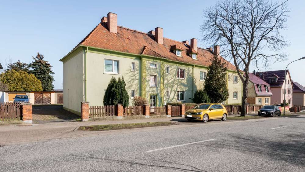 Etagenwohnung Hettstedt - 2 Zimmer, 65 m&sup2;, 338&euro; | Angebot:25520611