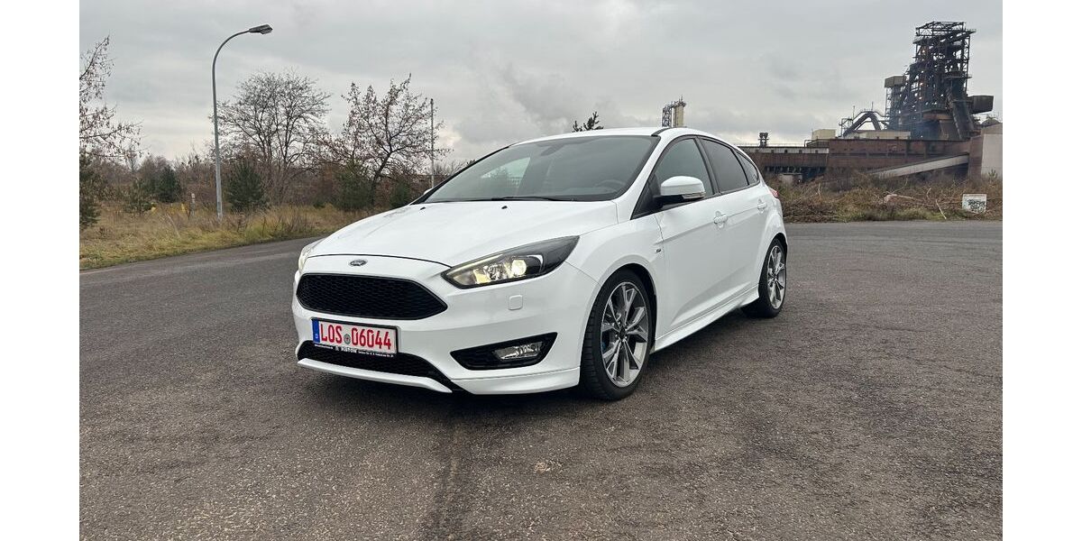Ford Focus 94.000 km 9.599 &euro; Eisenhüttenstadt 15890