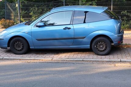 Ford Focus 201.250 km 800 € Bremen 28359