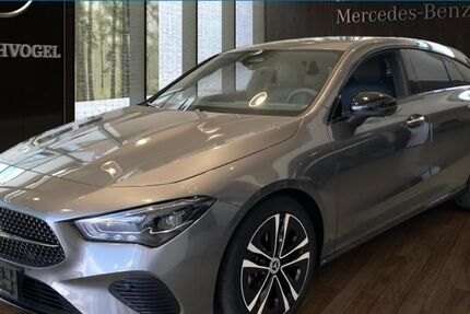 Mercedes-Benz CLA 200 Shooting Brake 9.900 km 33.630 € Passau 94034