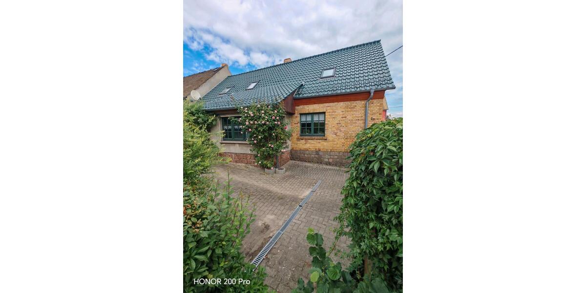 Einfamilienhaus Bad Schmiedeberg - 6 Zimmer, 180 m&sup2;, 215.000&euro; | Angebot:27244152