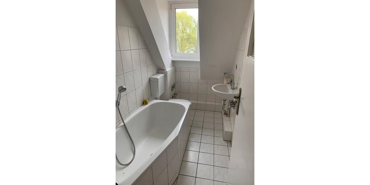 Dachgeschoßwohnung Letschin - 2 Zimmer, 29 m&sup2;, 310&euro; | Angebot:26297566