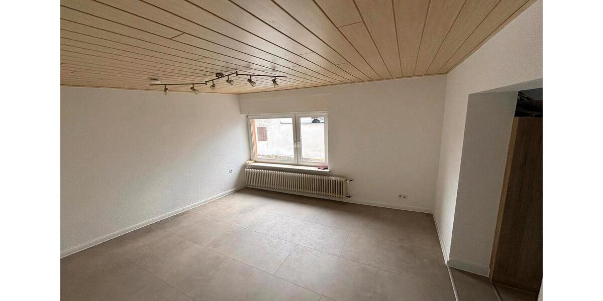 Einfamilienhaus Wettenberg - 3 Zimmer, 92 m&sup2;, 850&euro; | Angebot:26299988