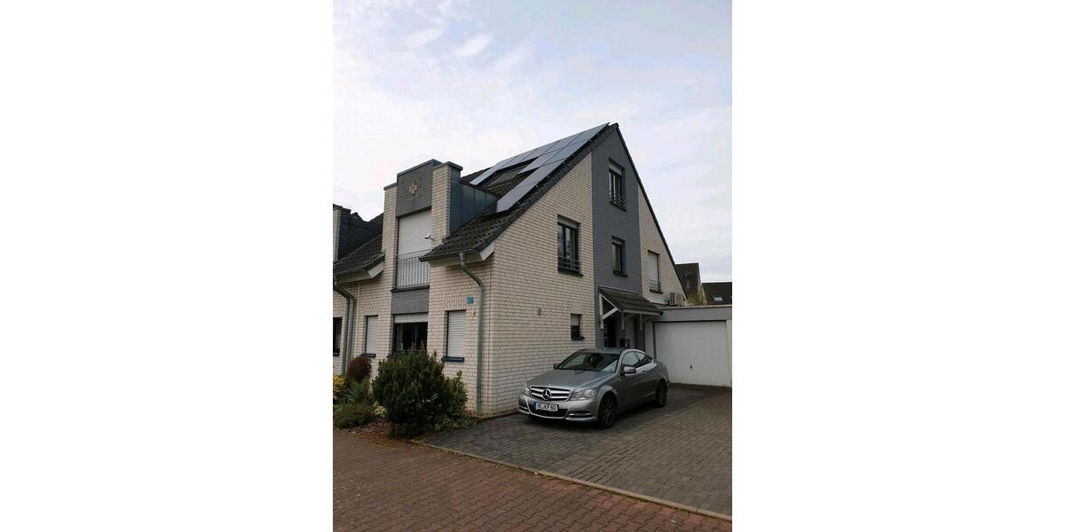 Doppelhaushälfte Langenfeld (Rheinland) - 4 Zimmer, 140 m&sup2;, 645.000&euro; | Angebot:26823898