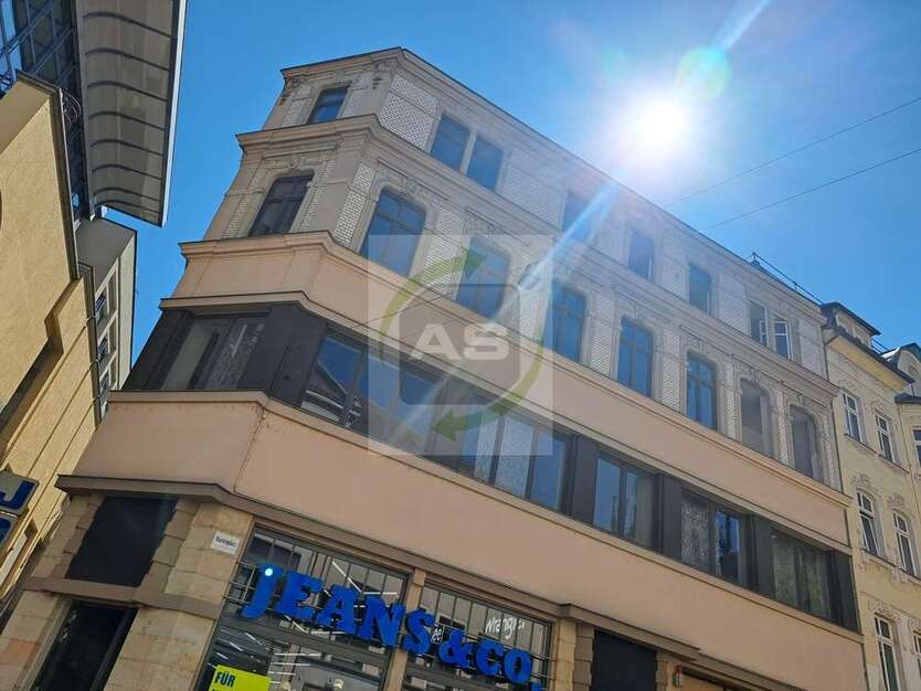 Wohnung zum Mieten in Zwickau 1.995 € 184.5 m²