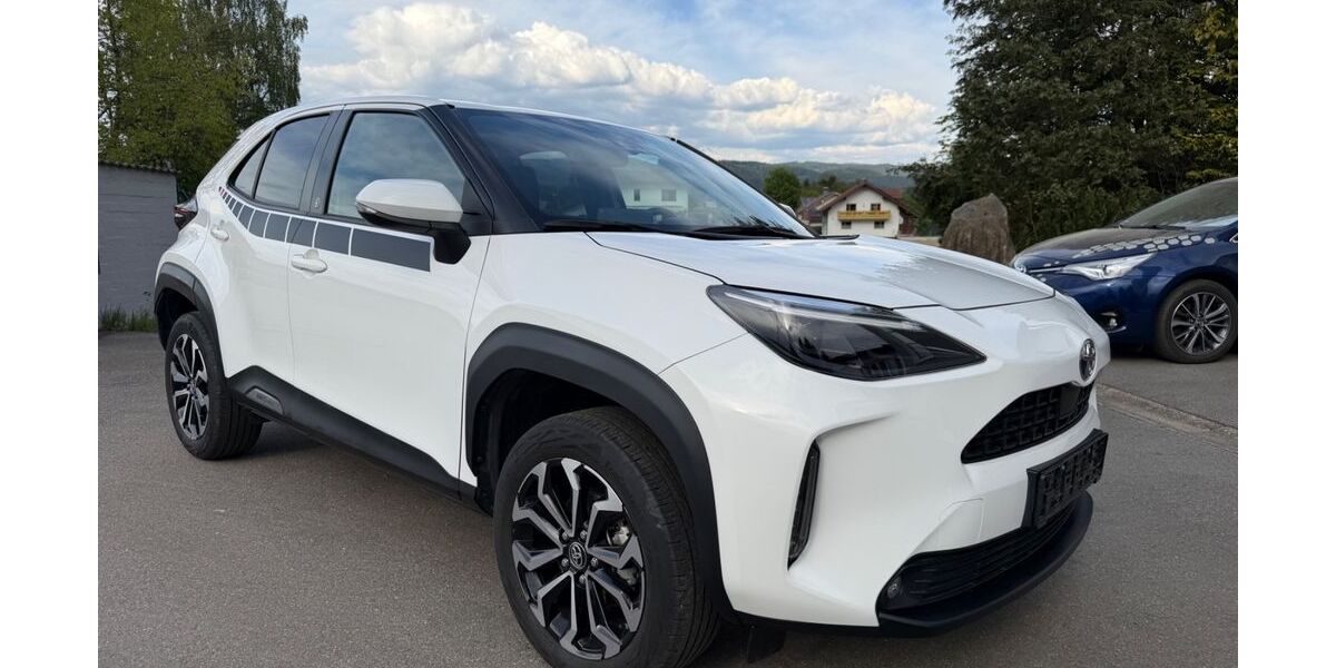 Toyota Yaris Cross 50.408 km 21.990 &euro; Hunderdorf 94336