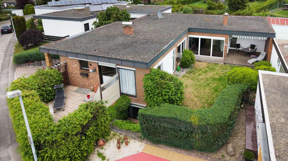 Einfamilienhaus Uhingen - 7.5 Zimmer, 203 m&sup2;, 649.000&euro; | Angebot:26692567