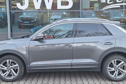 VW T-Roc 29.980 km 23.333 &euro; Rothemann an der B27 36124