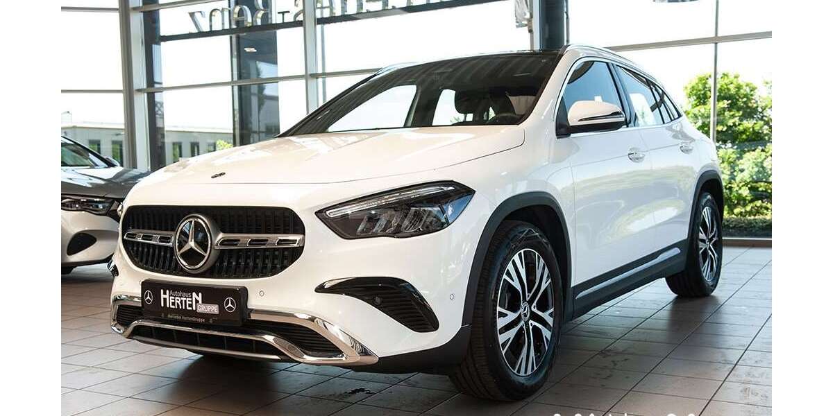 Mercedes-Benz GLA 250 3.918 km 46.400 &euro; Mechernich 53894