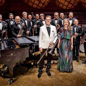 Glenn Miller Orchestra spielt HEINZ ERHARDT 
