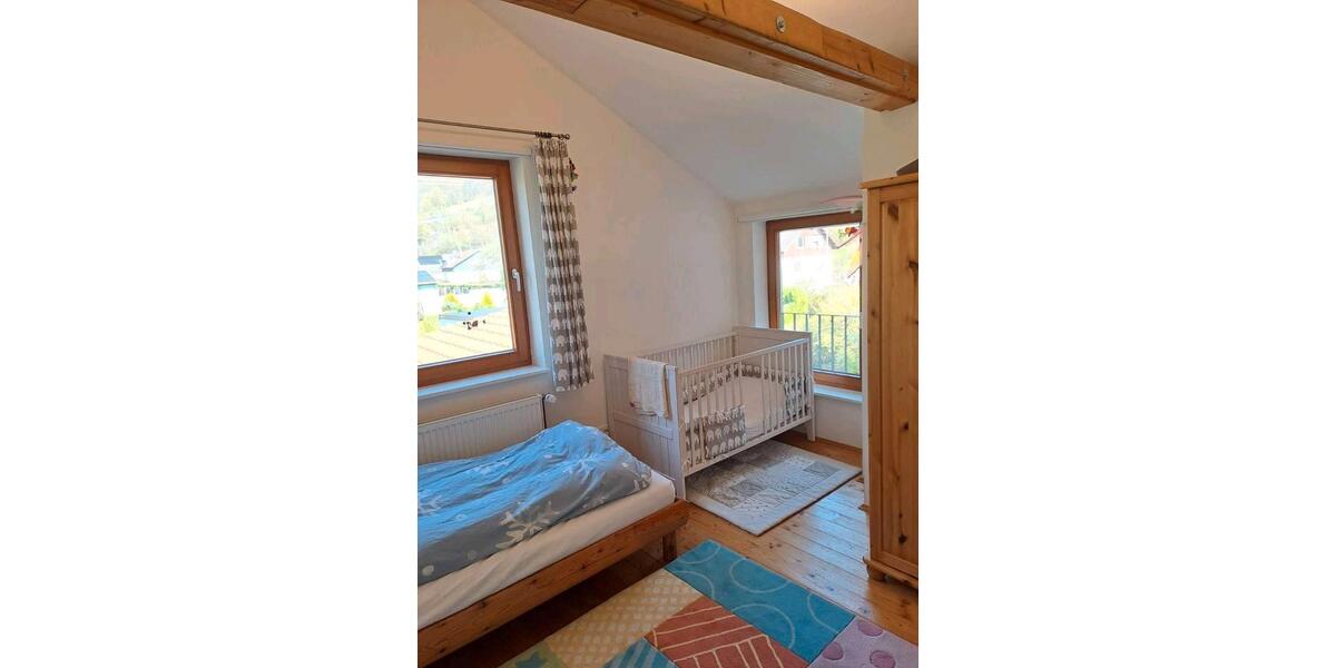 Doppelhaushälfte Lörrach - 5 Zimmer, 140 m&sup2;, 2.600&euro; | Angebot:26098163