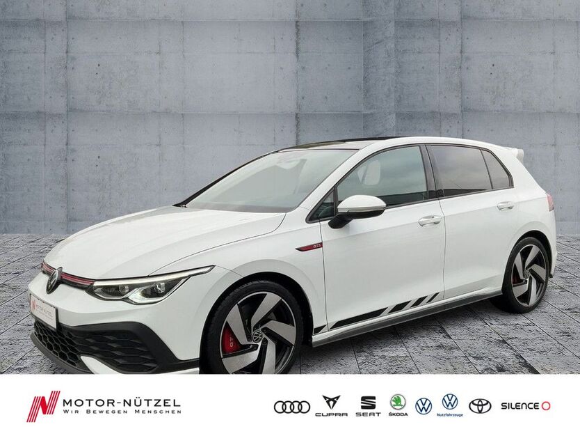 VW Golf 53.644 km 30.930 € Hof 95030