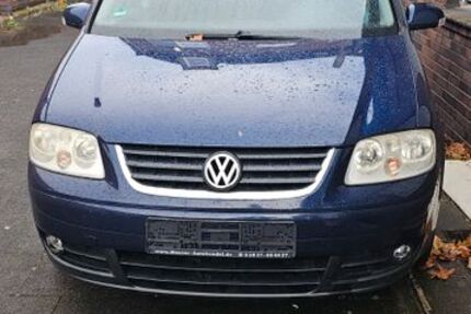 VW Touran 270.594 km 1.700 € Dinslaken 46537