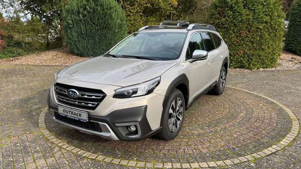 Subaru OUTBACK 3.200 km 43.900 € Romrod-Zell 36329