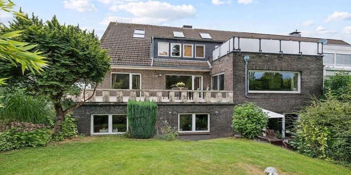 Etagenwohnung Düsseldorf Stadtbezirk 7 - 5 Zimmer, 168 m&sup2;, 4.200&euro; | Angebot:27341115