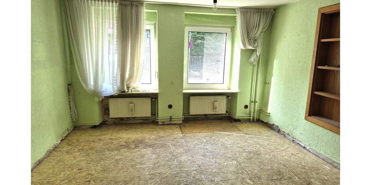 Reihenendhaus Traben-Trarbach Trarbach - 6 Zimmer, 136 m&sup2;, 55.000&euro; | Angebot:25695463