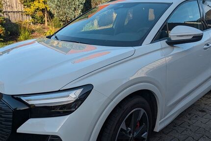 Audi Q4 e-tron 65.000 km 30.400 &euro; Sassenberg 48336