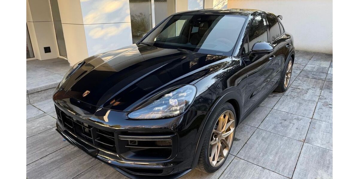 Porsche Cayenne 39.500 km 142.900 &euro; München 81829