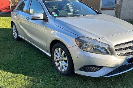 Mercedes-Benz A 180 140.715 km 10.000 &euro; Müncheberg 15374