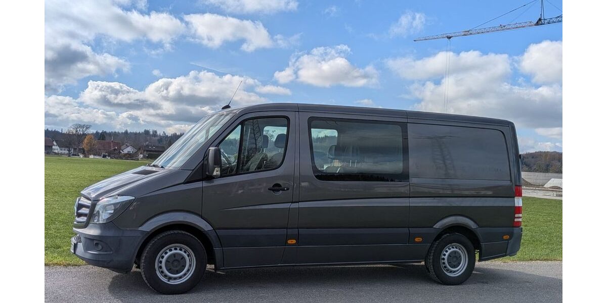Mercedes-Benz Sprinter 67.900 km 20.700 € München 81735