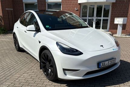 Tesla Model Y 36.500 km 39.950 &euro; Jülich 52428