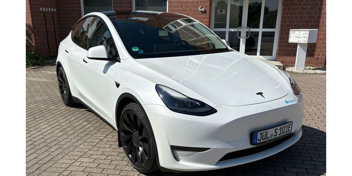 Tesla Model Y 36.500 km 39.950 &euro; Jülich 52428