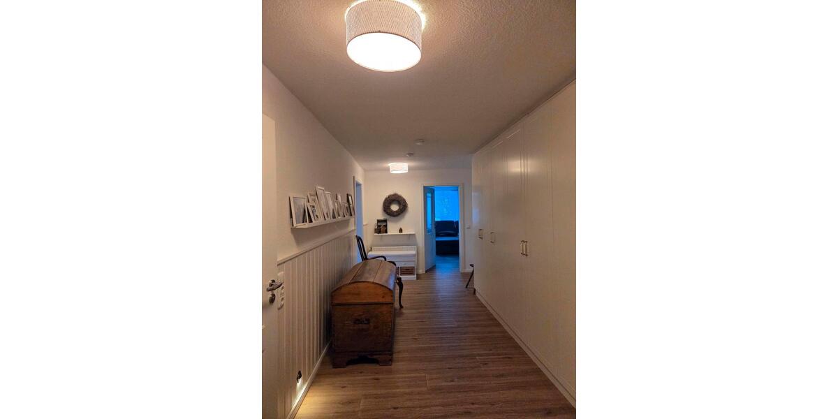 Maisonettenwohnung Fredenbeck - 7 Zimmer, 200 m&sup2;, 2.100&euro; | Angebot:25181153