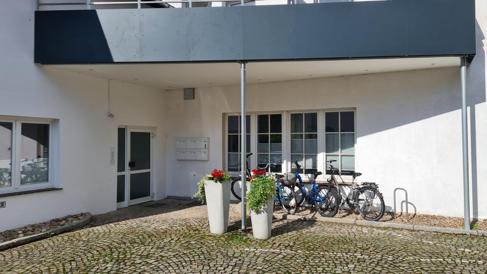 BAD ESSEN-ZENTRUM! 2-Zimmer-Küche-Bad-Wohnung! 2 zimmer